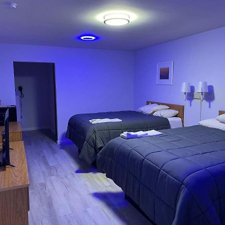 Pine Valley Motel Spruce Pine エクステリア 写真